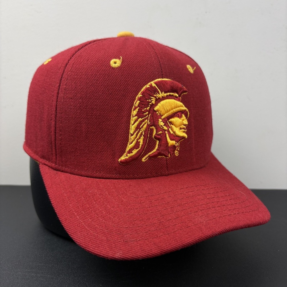 Vintage USC Trojans Zephyr Fitted Hat Size 7 1/4 Wool Red Gold Trojan Head Cap